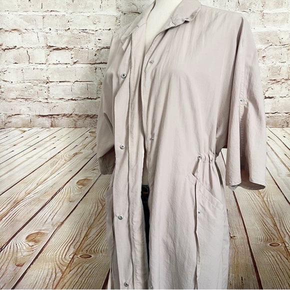 Zara outerwear drawstring lightweight jacket - Picture 4 of 7